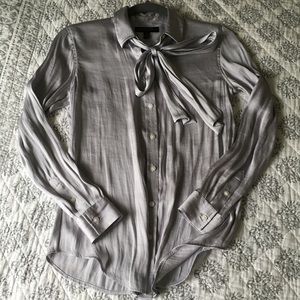 Banana Republic XXS petite silver silk blouse